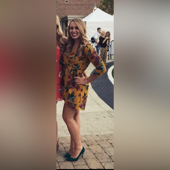 Floral Patterned Long Sleeve Dress - Picture 5 of 5